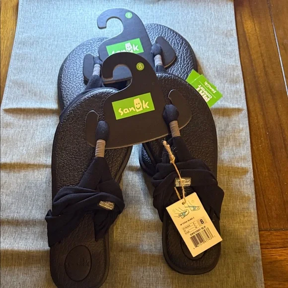 Sanuk Black Yoga Mat Comfort Sandals - Picture 6 of 8